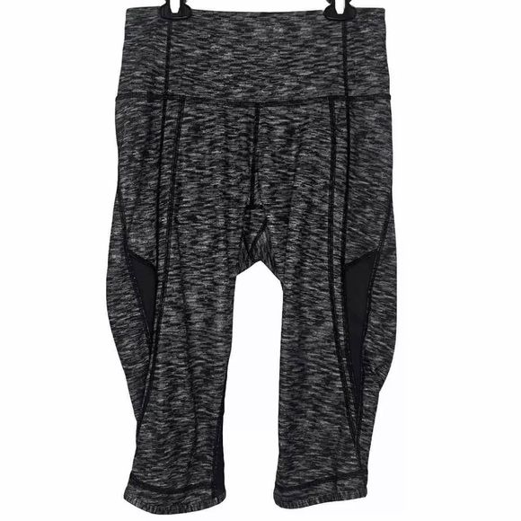 Lululemon Pace Perfect Crop 17" Air Time White Black Size 8 High Rise Run Pocket - Picture 4 of 10